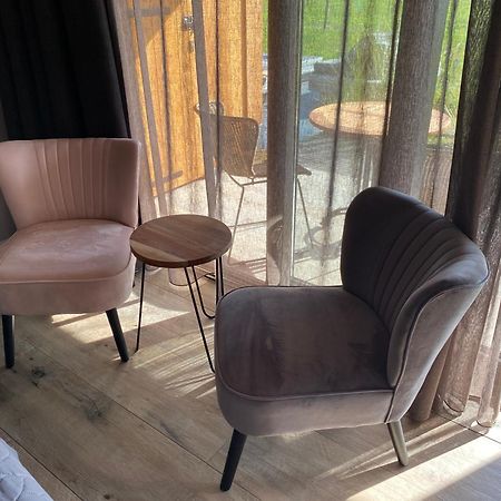 'T Heidepaleis Bed & Breakfast Garderen Exterior foto
