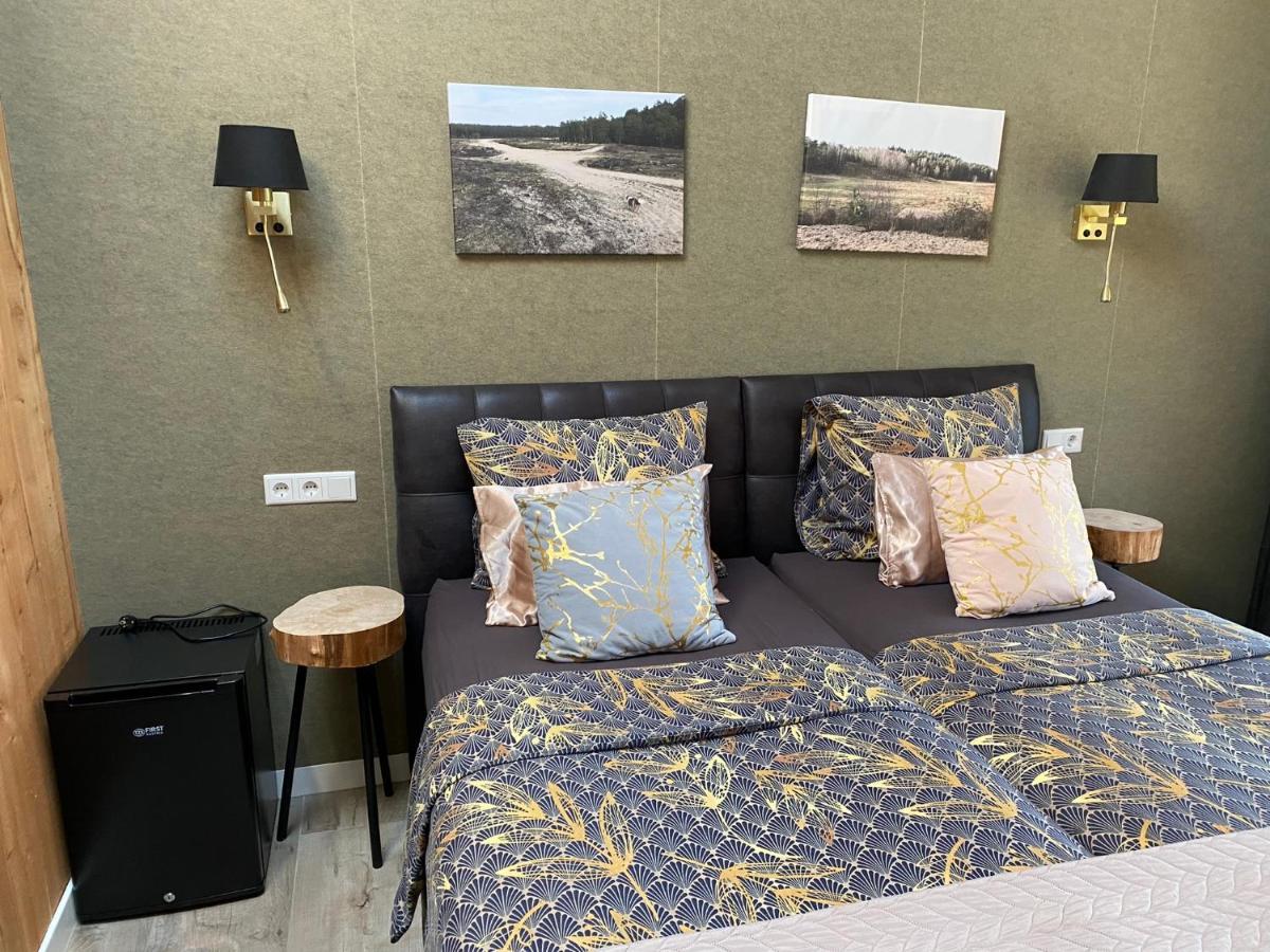 'T Heidepaleis Bed & Breakfast Garderen Exterior foto