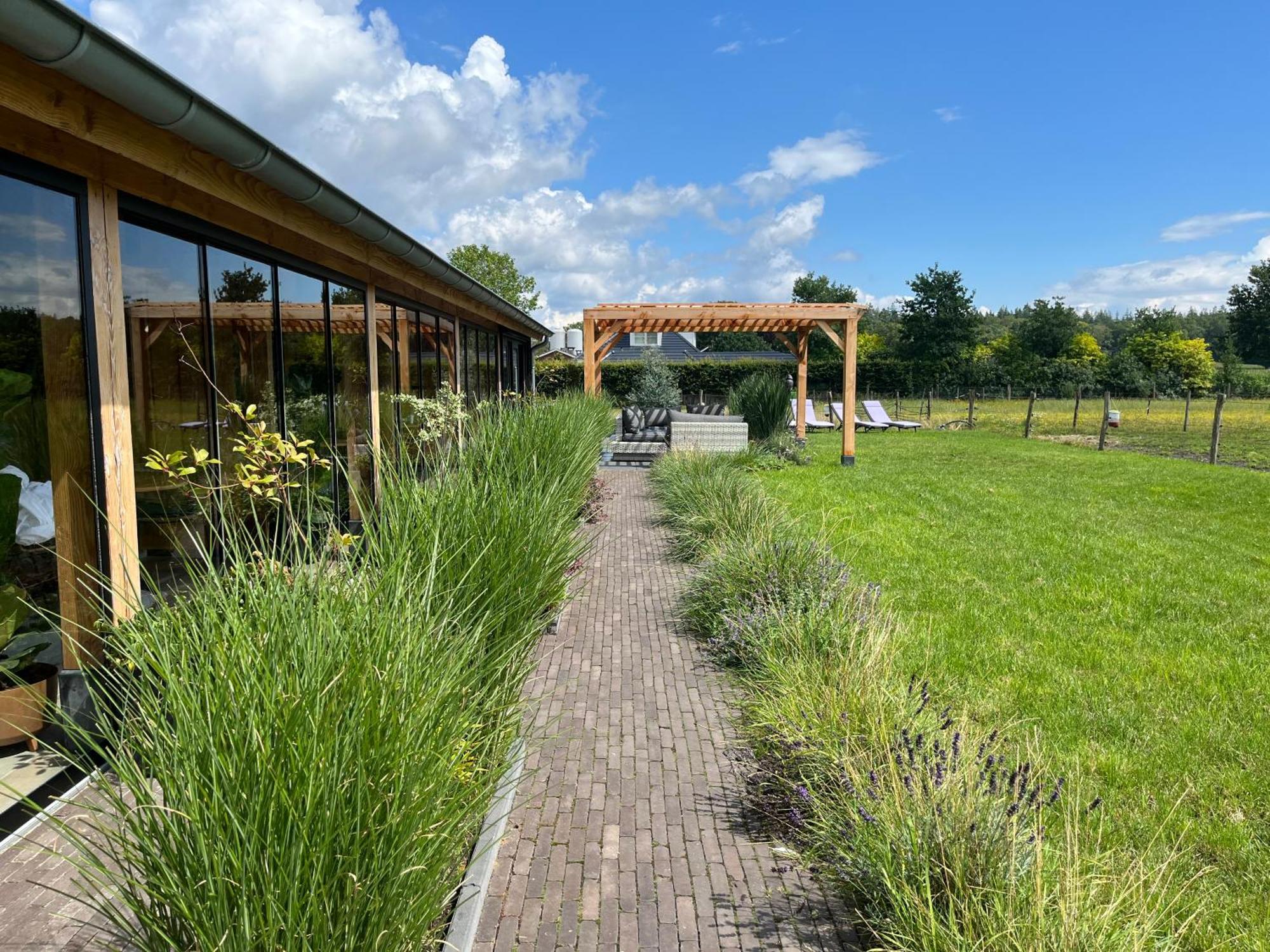'T Heidepaleis Bed & Breakfast Garderen Exterior foto